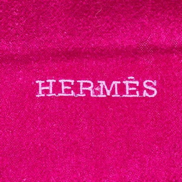 HERMES Pink Scarf - Picture 4 of 6